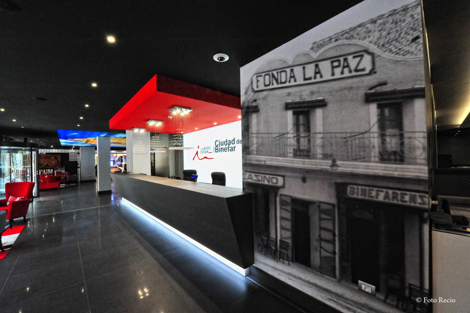 Hotel & Spa Ciudad De Binéfar Exteriör bild
