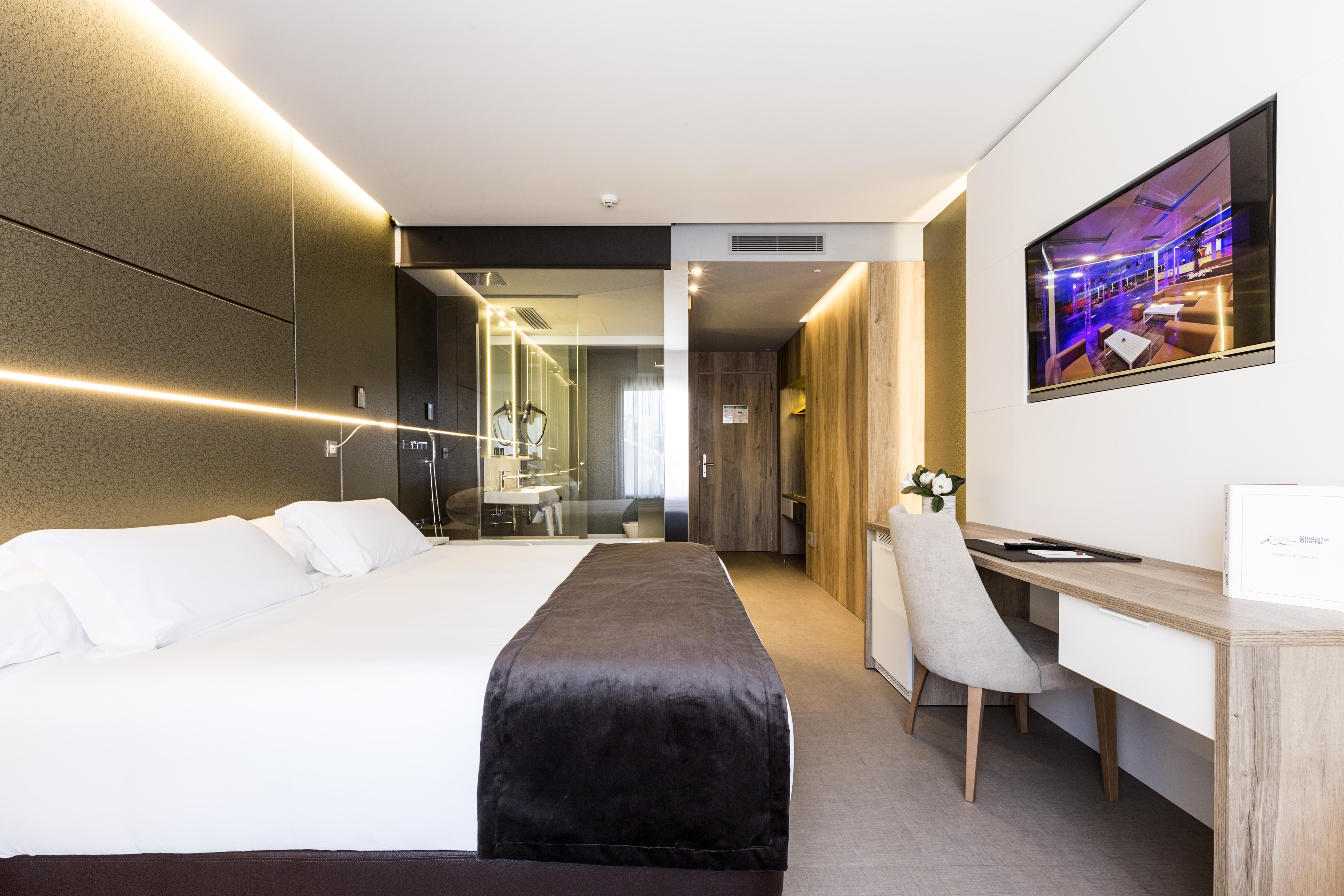 Hotel & Spa Ciudad De Binéfar Exteriör bild