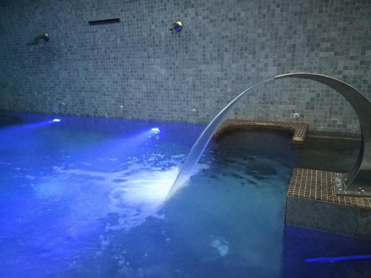 Hotel & Spa Ciudad De Binéfar Exteriör bild