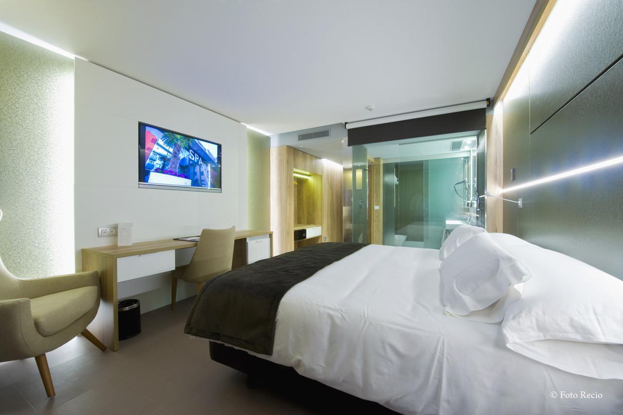 Hotel & Spa Ciudad De Binéfar Exteriör bild