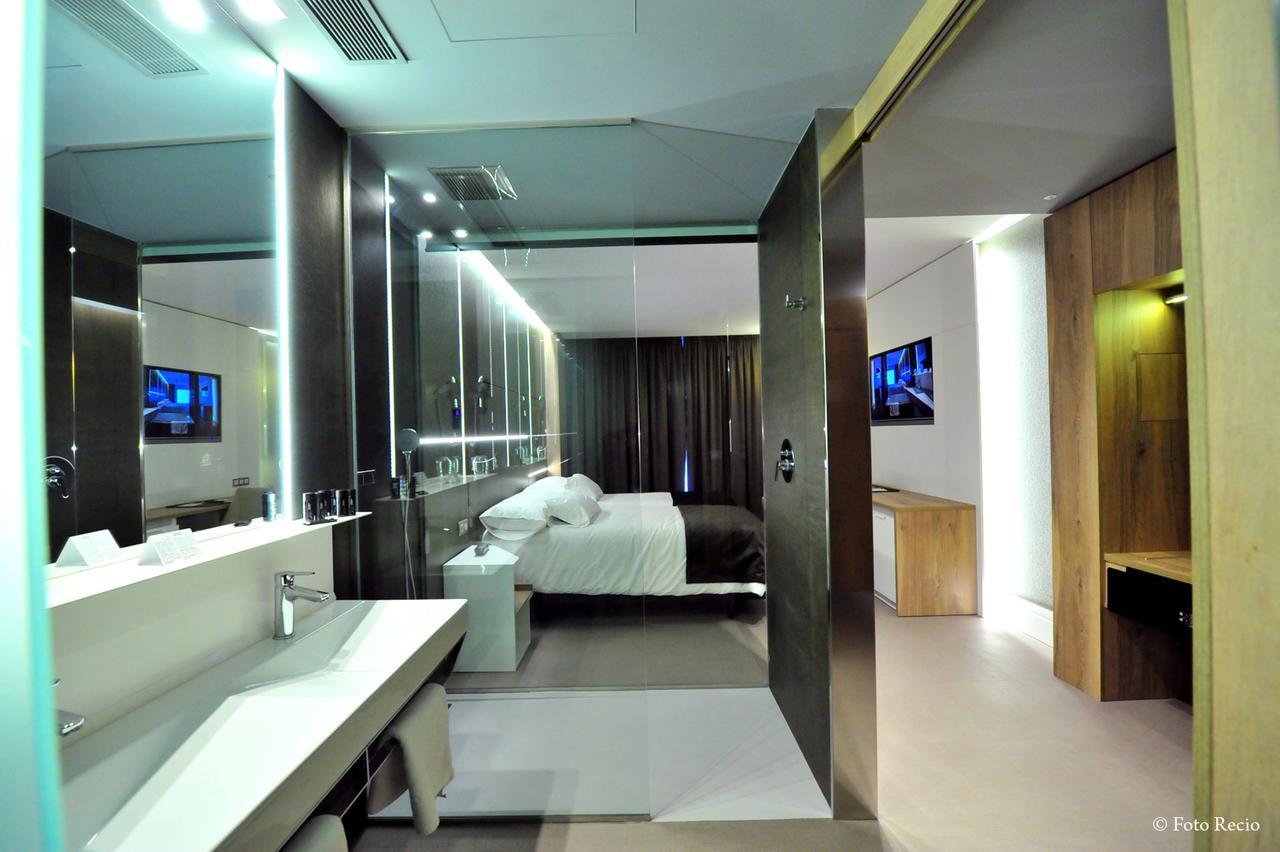 Hotel & Spa Ciudad De Binéfar Exteriör bild